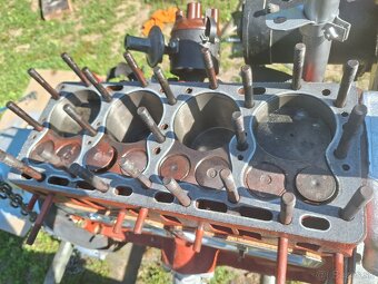 Motor gaz 69 2.4 - 6