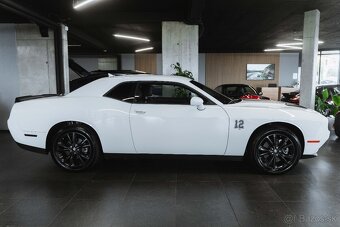 Dodge Challenger 3.6 V6 4x4 - 6