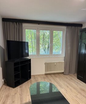 Na prenájom prerobený 3 izbový byt, balkón, Dusíka, Trnava - 6
