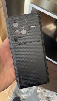 Predám/Vymenim Smartfon Vivo X80 Pro 12GB Ram/256gb - 6