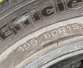 Letné Goodyear Efficient Grip 195/60R15 - 6