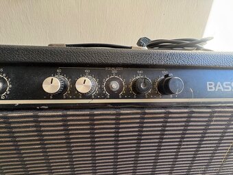 Predám basové kombo Yamaha B50-115 II - 6