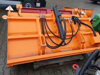 Samo naberací sypač za malo traktor. - 6