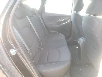 Hyundai i30 cw Trend - 6