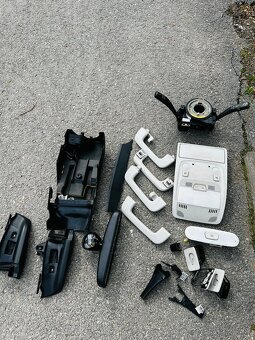 Interiér Audi A4 - B8 - Tapacir, madlá, clonítka, spatné zrk - 6