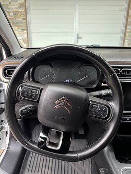 Cintroen C3 1.2 61KW - 6