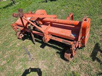 Rotavátor za traktor HOWARD - 6
