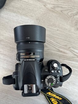 Predám Nikon zrkadlovku D3100 + nový objektív + blesk - 6