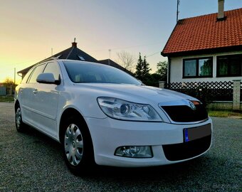 Škoda Octavia Combi 1.6 TDI Ambiente Max R.V.2012. - 6