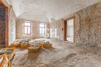 NA PREDAJ - KÚSOK HISTÓRIE - TEHLOVÁ BUDOVA - CENTRUM ROŽŇAV - 6