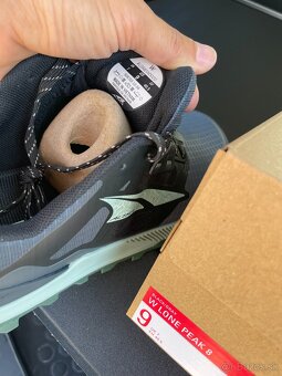 ALTRA Lone Peak 8_damske - 6