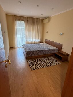 Skvelý trojizbový apartmán s výhľadom na more, nachádzajúci - 6