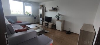 Prenájom 3-izbový byt - 6