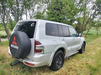 Mitsubishi Pajero 3.2 DiD 121KW AT/5 4x4 Uzávierka 2001 - 6