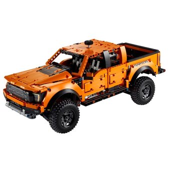 Ford F-150 Raptor - 6
