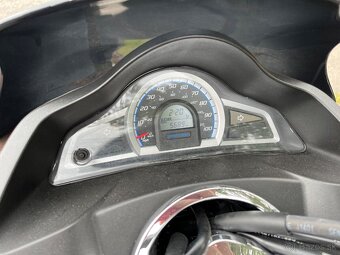 Honda PCX125 - 6