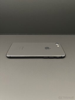 iPhone 8 64GB - 6