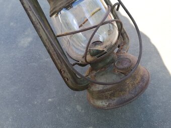 Predám starožitná petrolejová lampa - 6