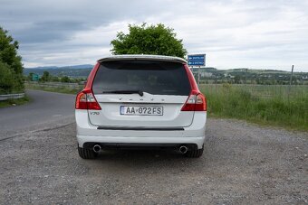 VOLVO V70 AWD R-Design D5 2013 Polestar 169Kw - 6