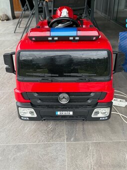 Detské elektrické autíčko - 6