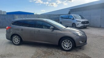 Ford Focus - 6