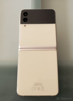 Samsung Galaxy Z Flip 3 - 6
