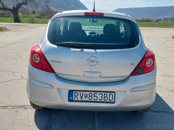 Opel Corsa 1.2 16V Essentia - 6