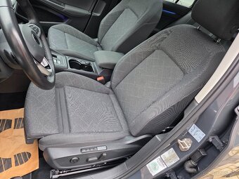 Volkswagen Golf 8 Variant 2.0 TDI 110 kW Life  DSG r.v.2022 - 6