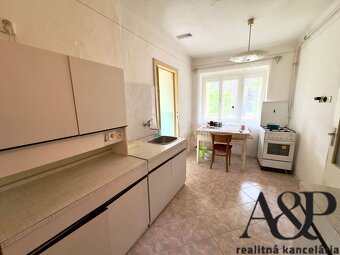 NA PREDAJ 4 IZB. RODINNÝ DOM, POZEMOK 1166M2, KOVÁLOVEC, okr - 6