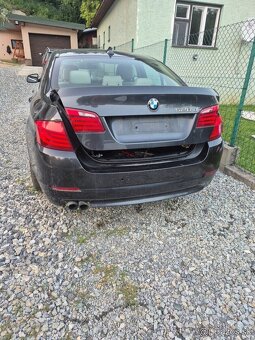 Predám zadný kufor pre BMW F10 sedan - 6