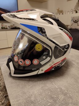 Prilba na motorku - 6