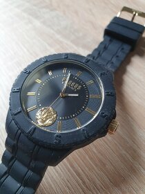 Panske/damske hodinky versace versus tokyo silicone - 6
