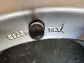 Celoročné pneu + disky 195/65 R15 - 6