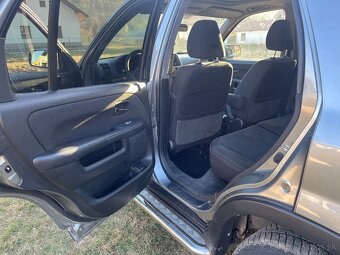 Honda CR-V 2.0i - 6