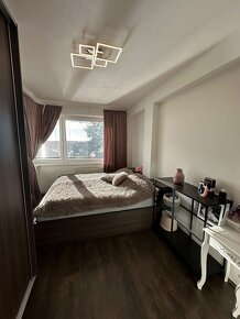 Predaj luxusného 3-izbové bytu s priestranným balkónom a par - 6