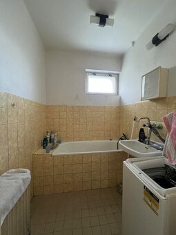 Na predaj 3 izbový tehlový byt s vlastným kúrením, Dulovce - 6