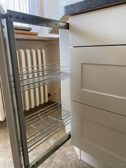 Moderná kuchynská linka so spotrebičmi - 6