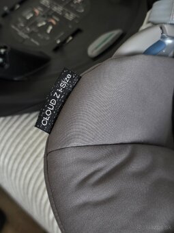 CYBEX Cloud Z i-Size Vajíčko+ zakladna - 6