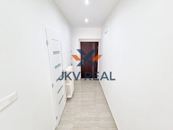 ZNÍŽENÁ CENA ČERSTVO ZREKONŠTRUOVANÝ 3,5-IZBOVÝ BYT, STARÉ - 6