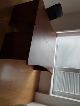 predam kancelarsky nabytok kniznica stoly - 6