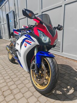 HONDA CBR 1000RR - 6