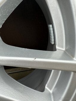Komplet zimne kolesa BMW 17” - 6
