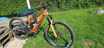 Predám CANYON Spectral CF8 CLLCTV 2024 carbon  vel. M - 6