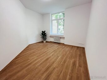 Posledný 4 izbový byt v projekte Gunduličová - 6