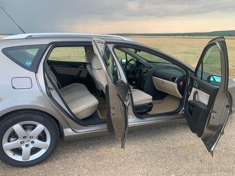 Peugeot 407 SW 2.0 HDI 100 kW RHR - 6