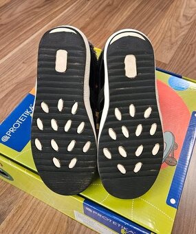 Dievčenské zimné topánky Protetika - 6