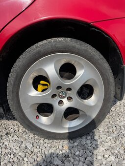 Alfa Rómeo 147 1.9jtd ( alfa romeo) - 6