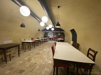Prenajmeme štýlové reštauračné priestory - 382 m2 v historic - 6