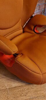 Predám detskú autosedačku Maxi-Cosi Rodi (15–36 kg) - 6