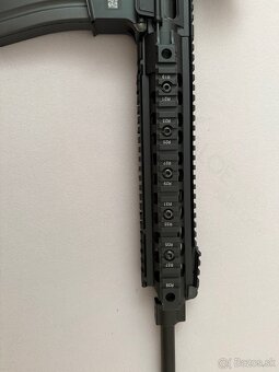 Airsoft SA M4A1RIS - 6